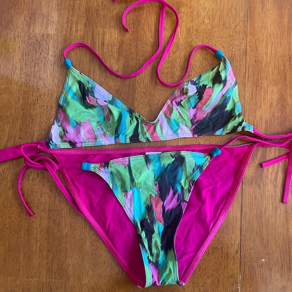 ERES Pink Blue Green Design Bikini Set Size 8 Top with Size 10 Bottom - Picture 1 of 8